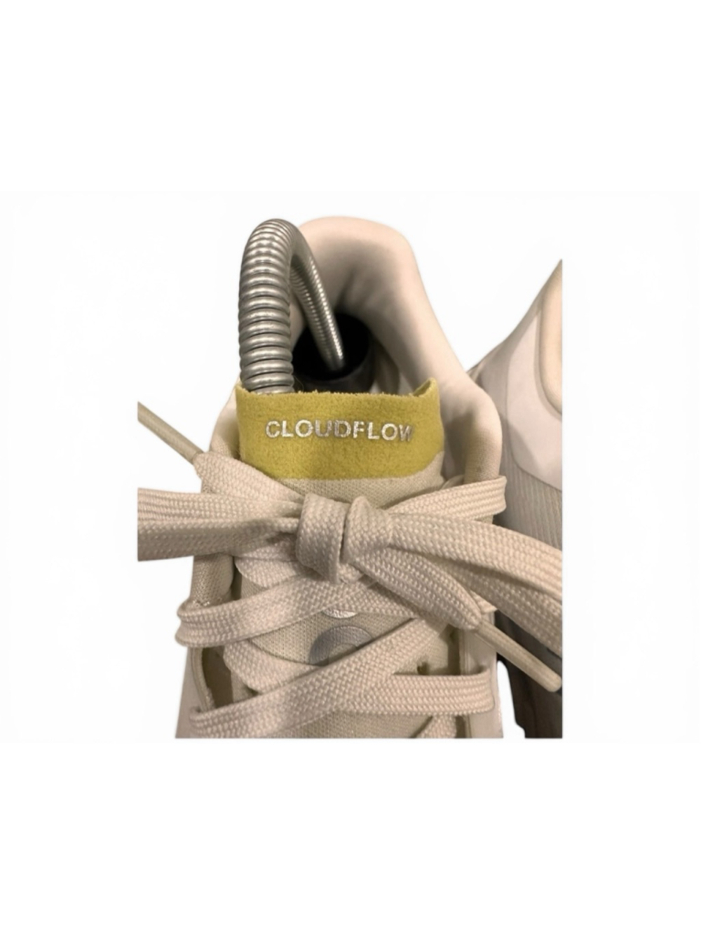 On Running Cloudflow Women’s 8.5 White Running Shoes Lace Up Athletic - Picture 6 of 12